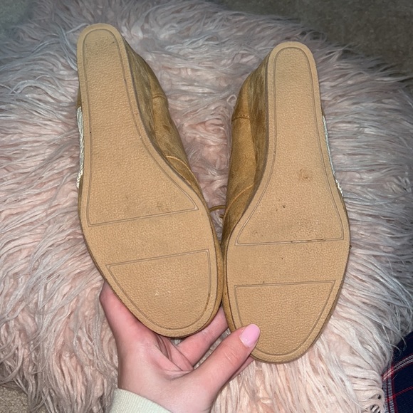 Maurices Wedge Booties Faux Suede Lace Details Ankle Boots Shoes Womens Size 7.5 - Picture 7 of 7